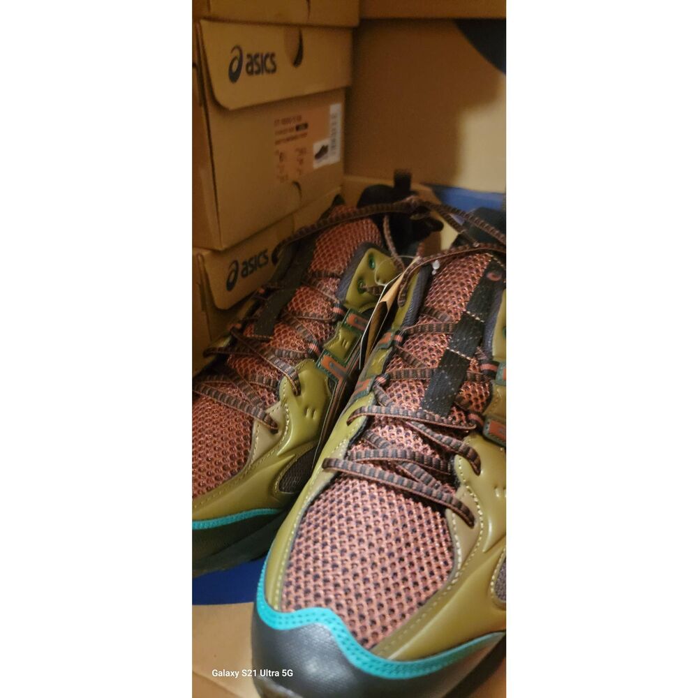 Asics Athletic Shoes in Olive and Teal